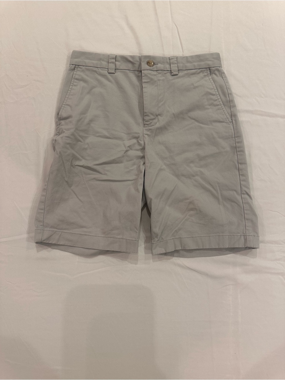 Southern Tide Light Gray Flat Front Chino Shorts 14